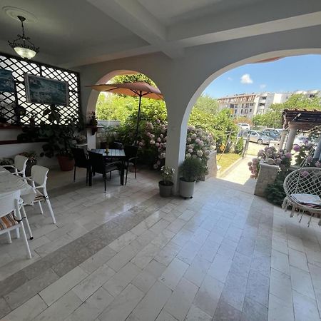 Studio Rooms Moncherie Ούλτσιν Εξωτερικό φωτογραφία